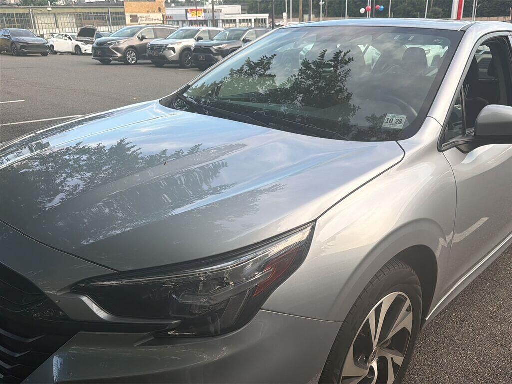2024 SUBARU Legacy