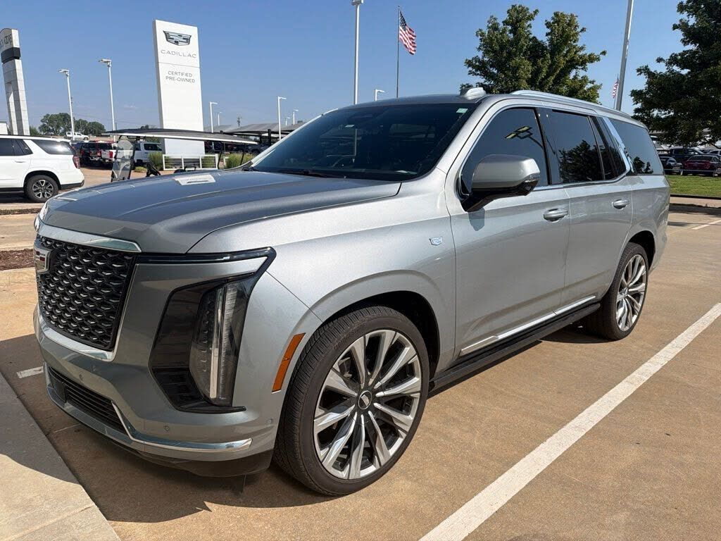 2025 CADILLAC Escalade