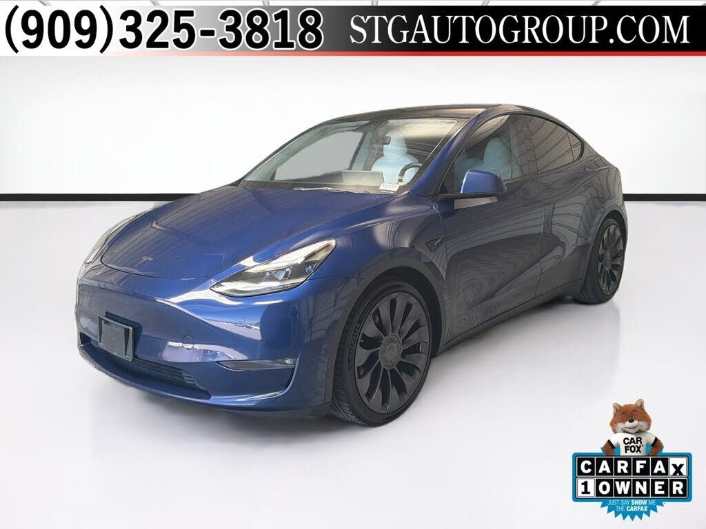 2022 TESLA Model Y