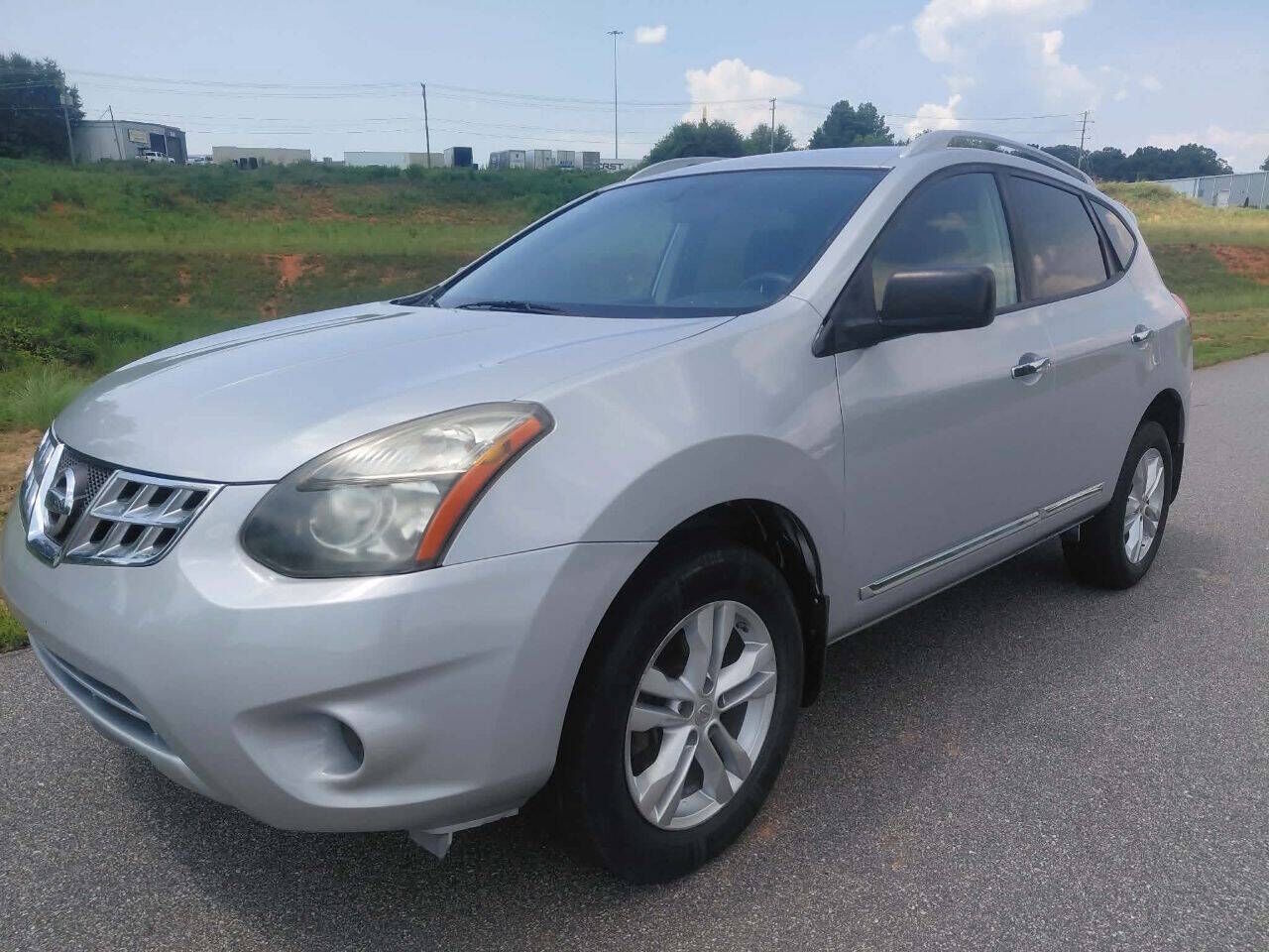 2015 NISSAN Rogue