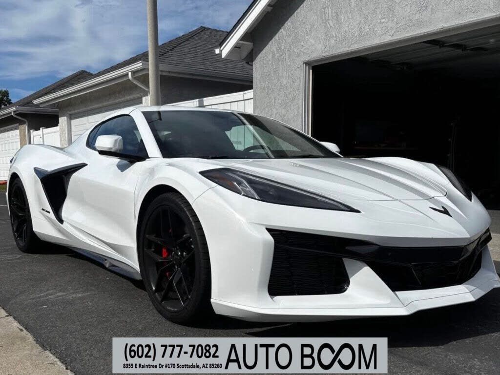 2025 CHEVROLET Corvette