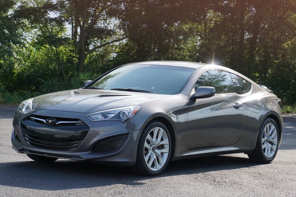 2013 HYUNDAI Genesis Coupe