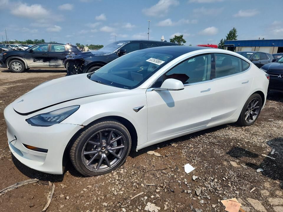 2020 TESLA Model 3