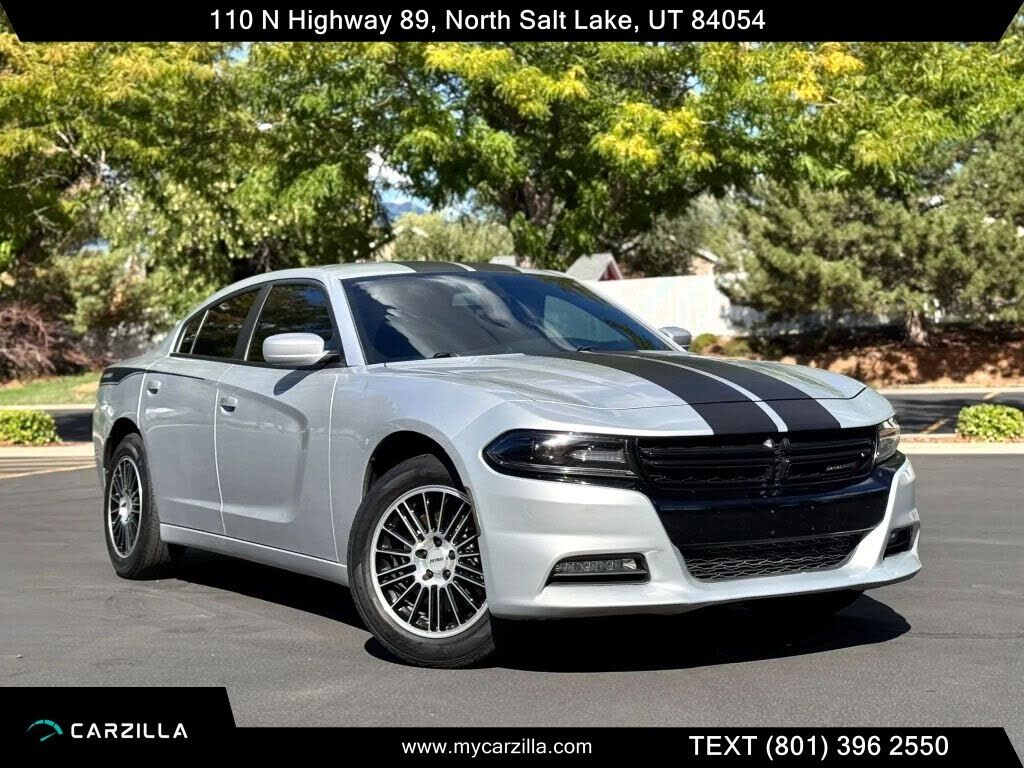 2021 DODGE Charger