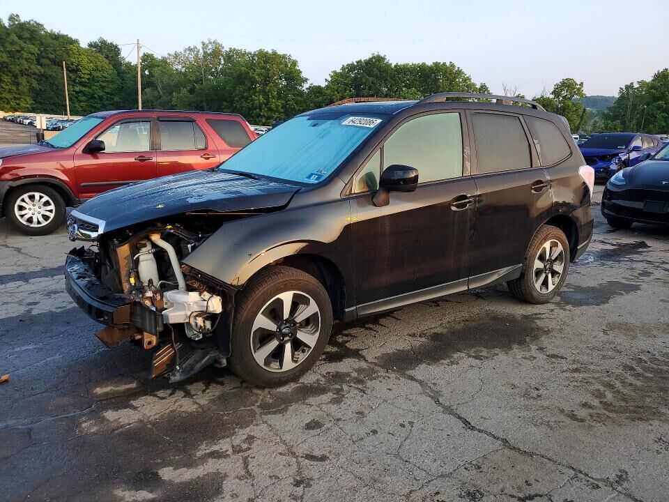 2018 SUBARU Forester