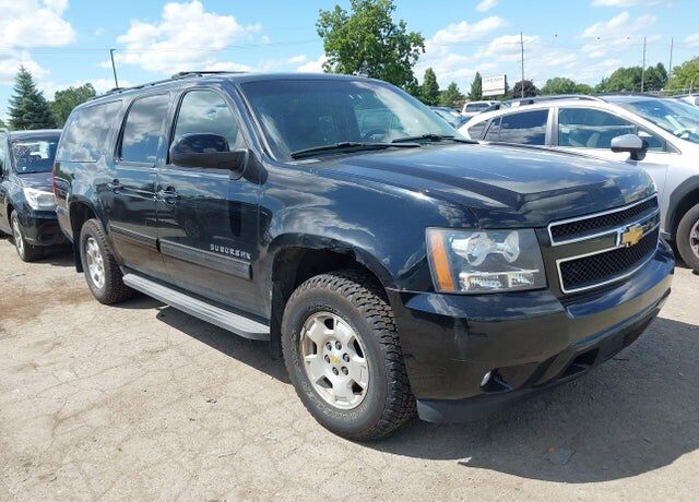 2012 CHEVROLET Suburban