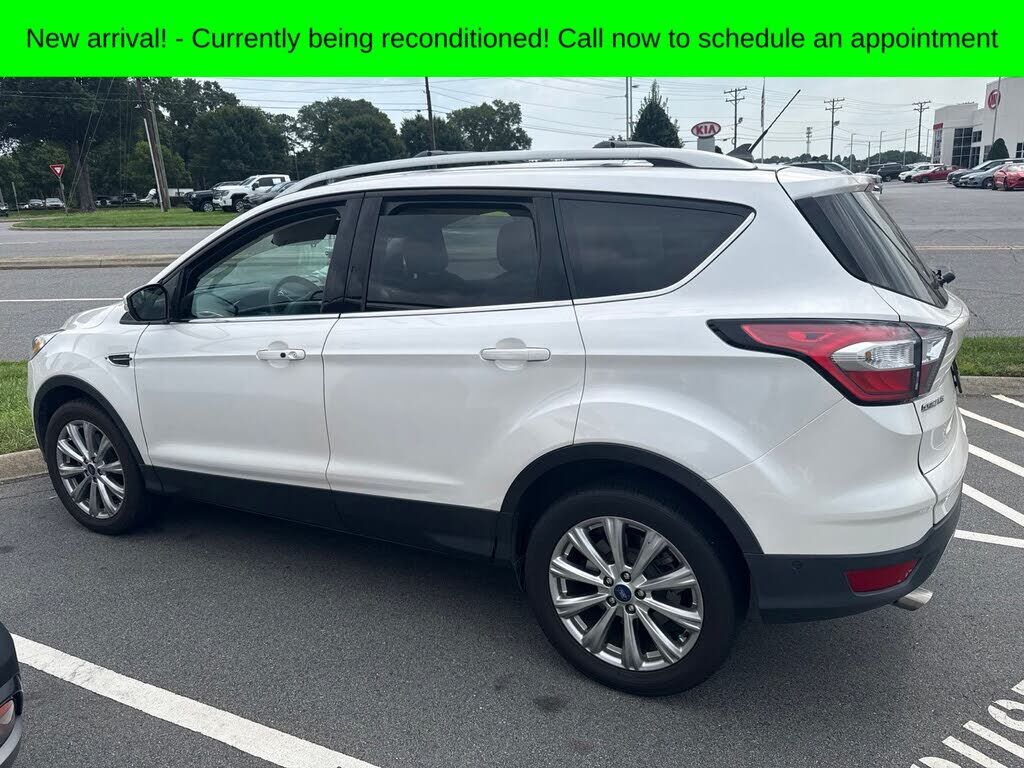 2018 FORD Escape