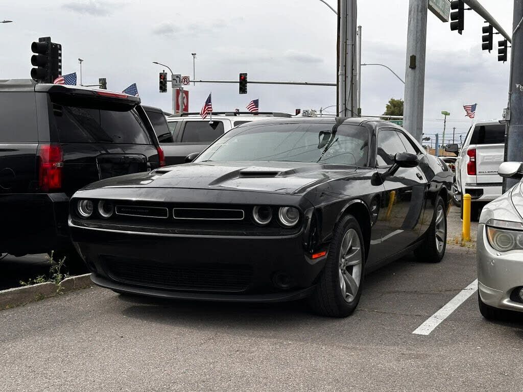 2016 DODGE Challenger