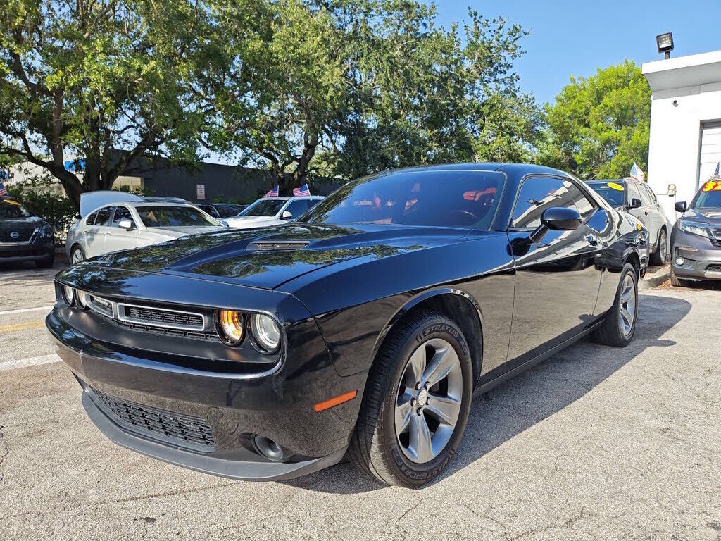 2019 DODGE Challenger