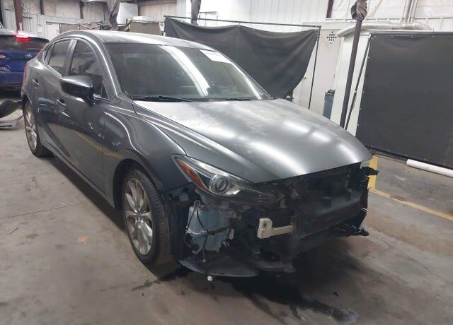 2014 MAZDA Mazda3