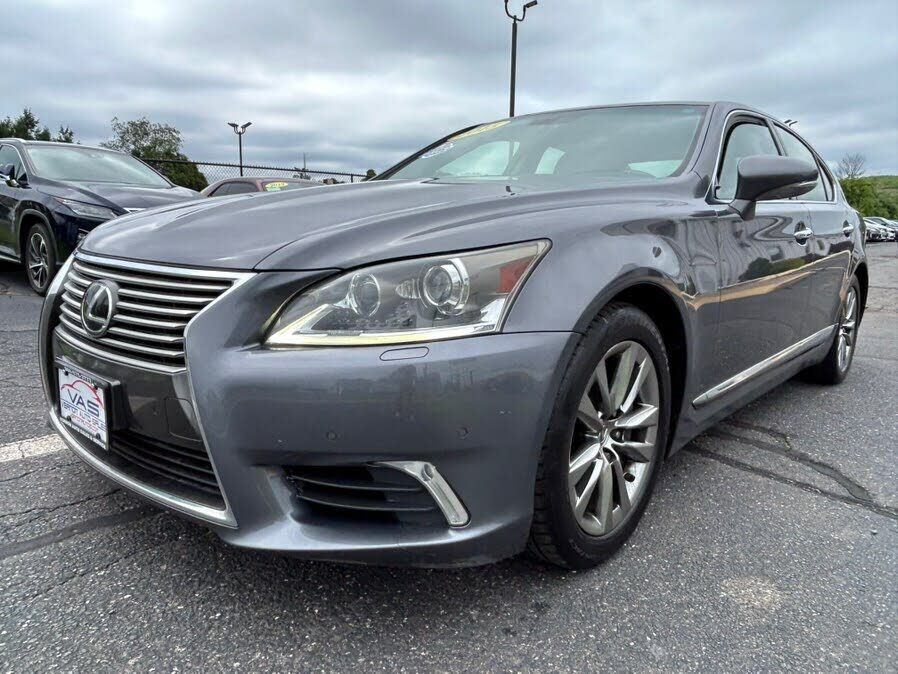 2015 LEXUS LS
