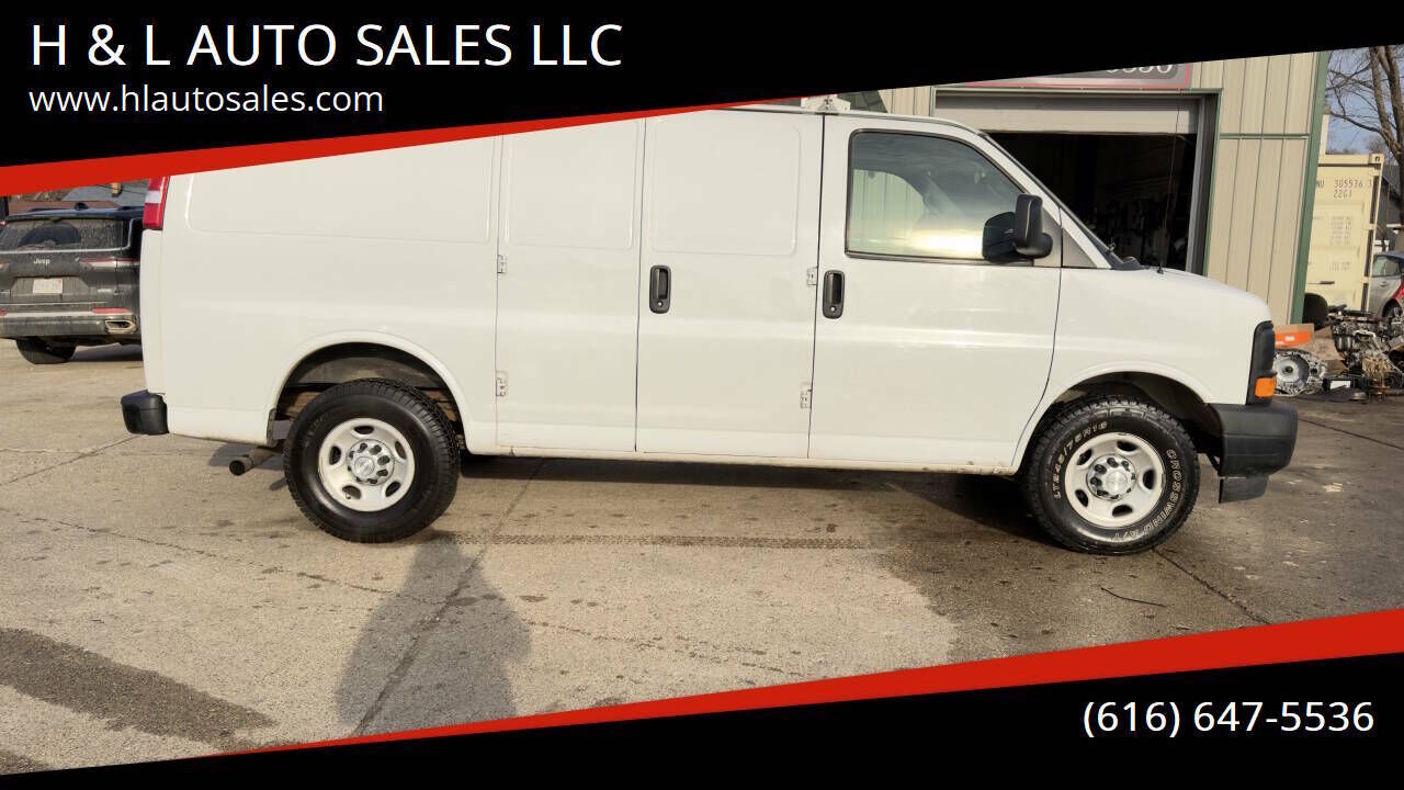 2017 CHEVROLET Express