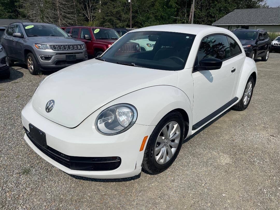 2015 VOLKSWAGEN Beetle