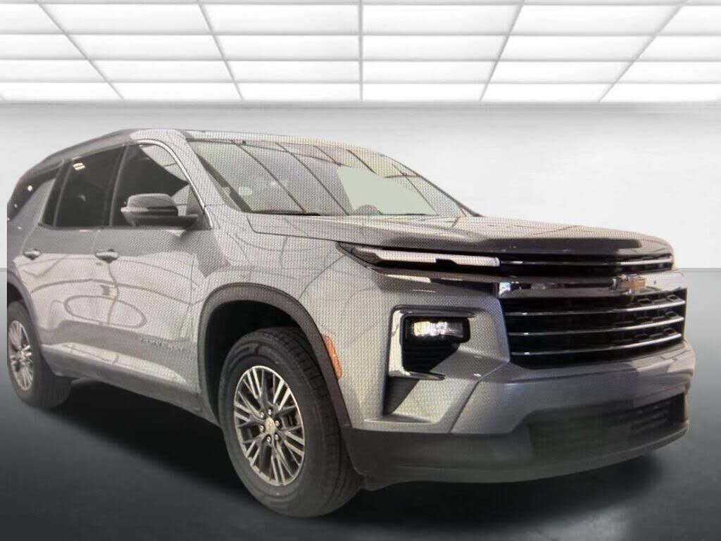 2024 CHEVROLET Traverse