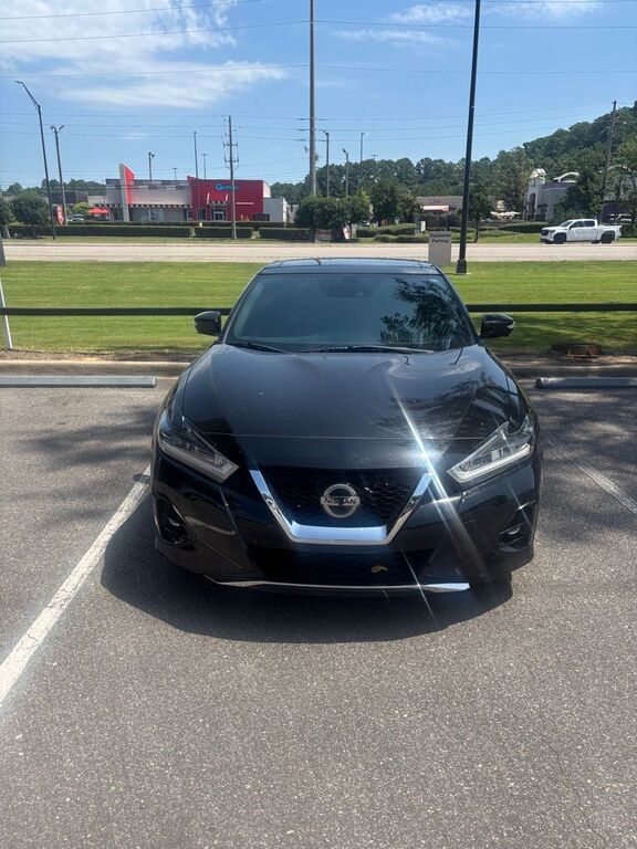 2019 NISSAN Maxima