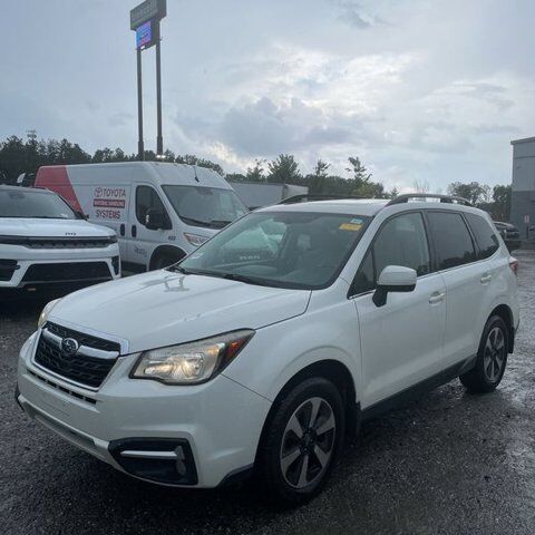 2017 SUBARU Forester