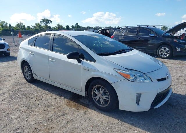 2013 TOYOTA PRIUS