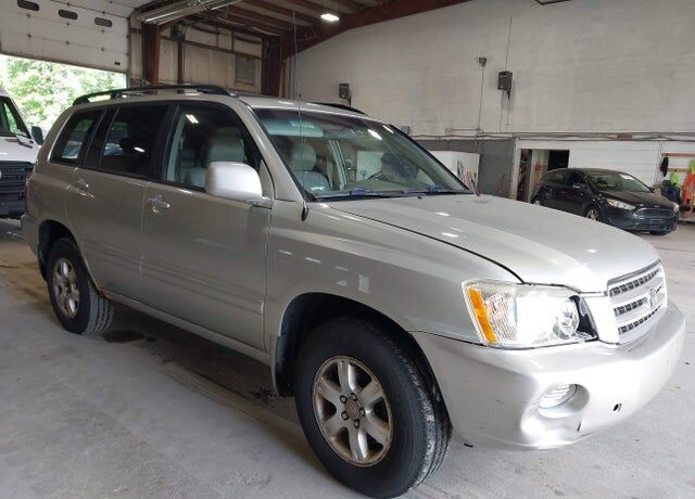 2003 TOYOTA Highlander