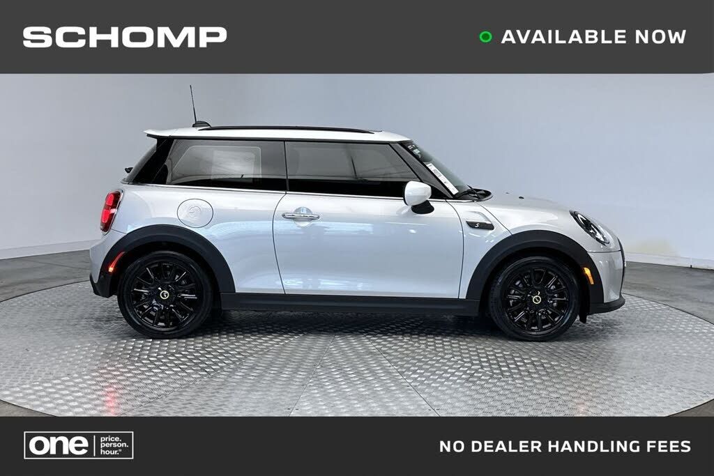2023 MINI Hardtop