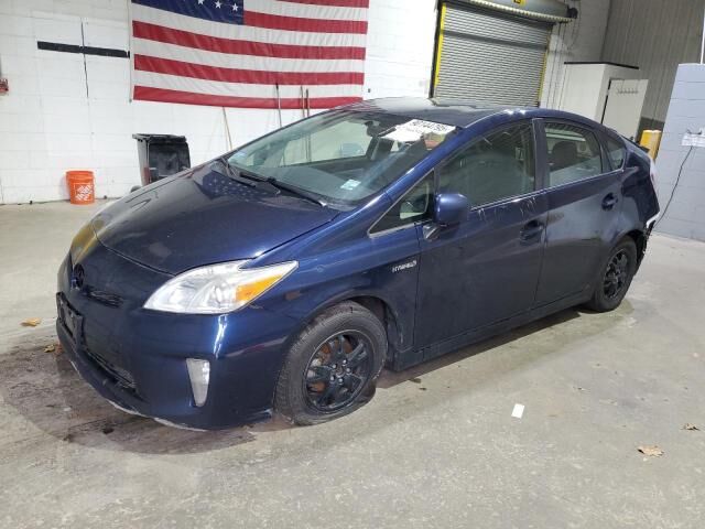 2015 TOYOTA PRIUS