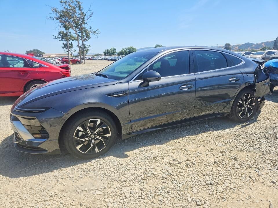 2024 HYUNDAI Sonata