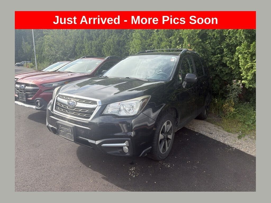 2017 SUBARU Forester