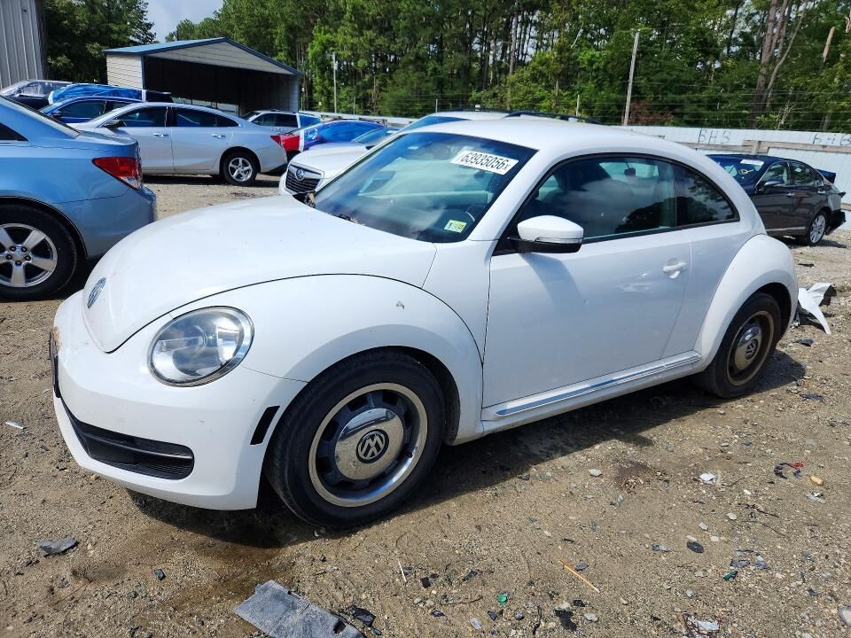 2012 VOLKSWAGEN Beetle