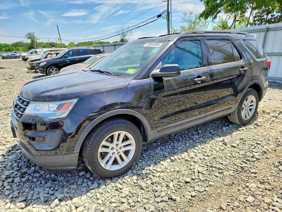 2017 FORD Explorer