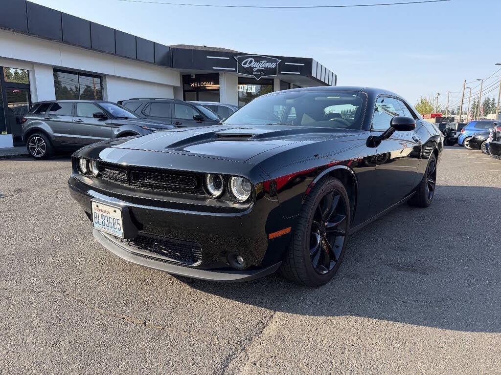 2016 DODGE Challenger