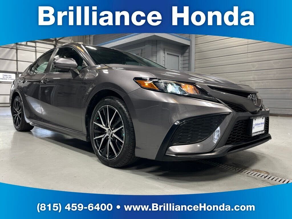 2021 TOYOTA Camry