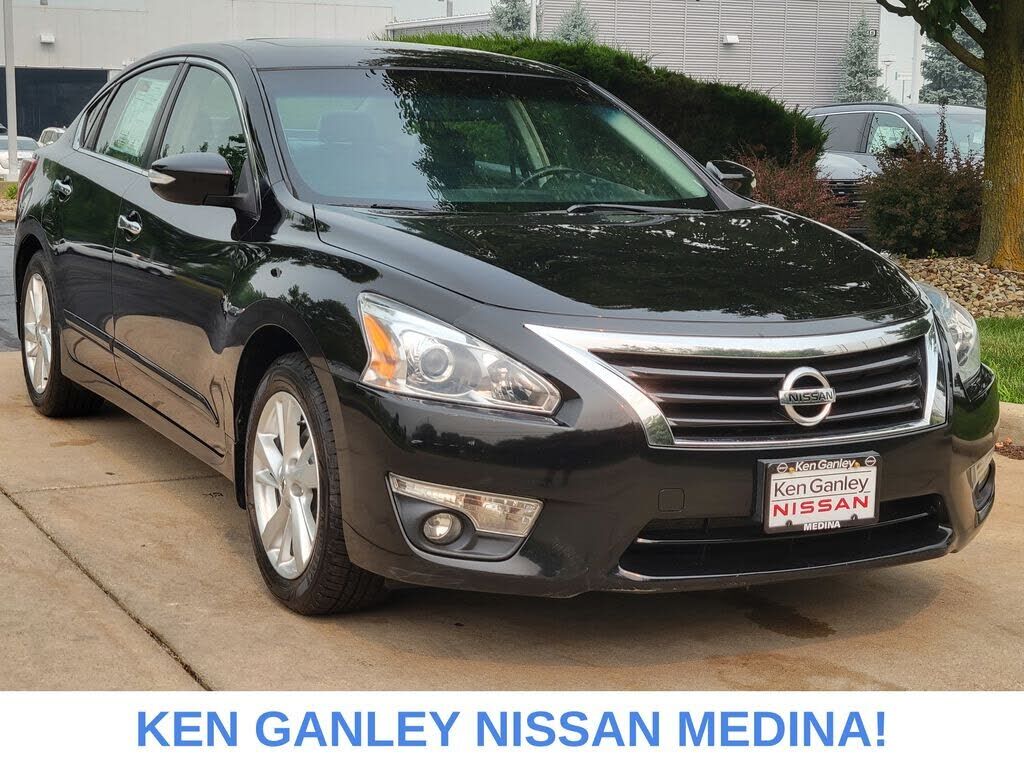 2013 NISSAN Altima