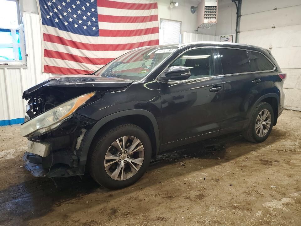 2014 TOYOTA Highlander
