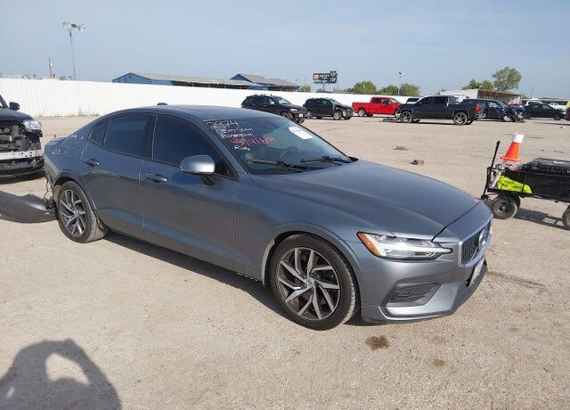 2019 VOLVO S60