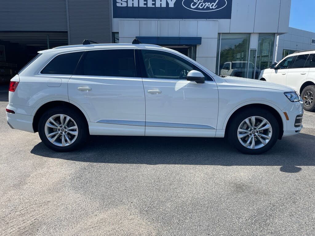 2019 AUDI Q7