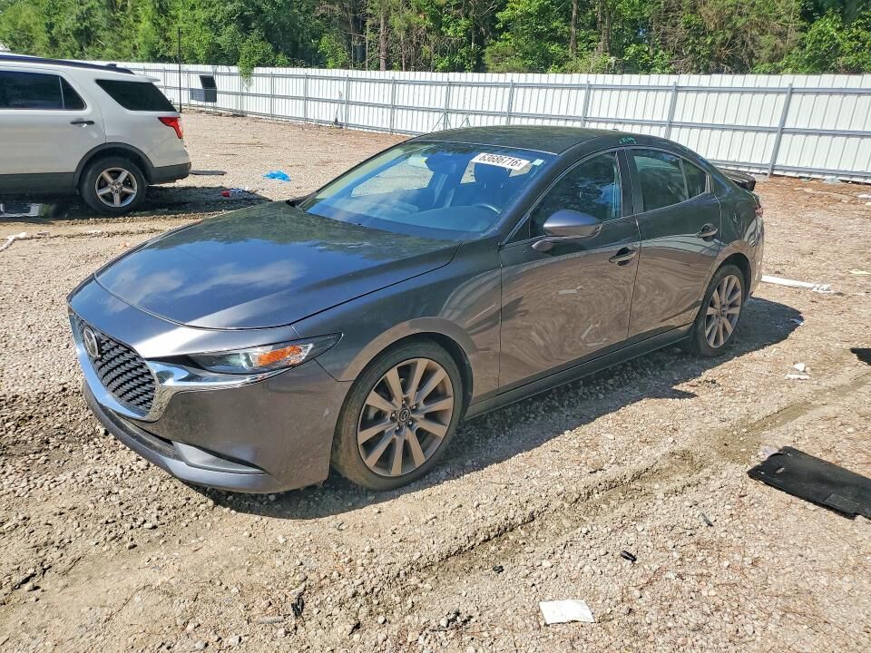 2020 MAZDA Mazda3