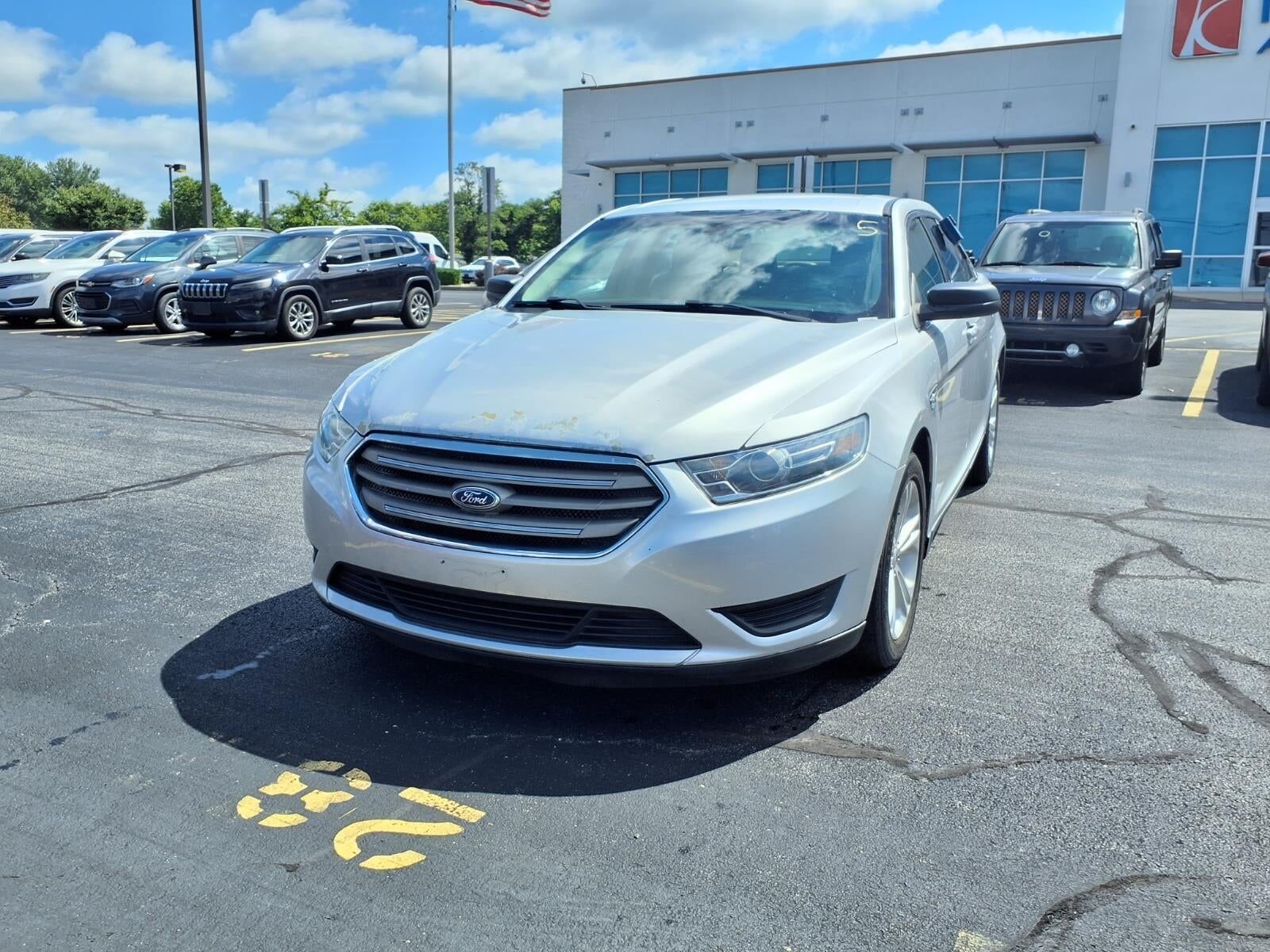 2016 FORD Taurus