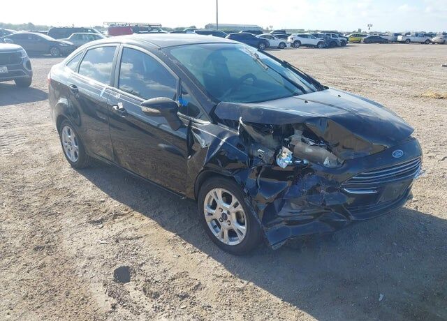 2016 FORD Fiesta