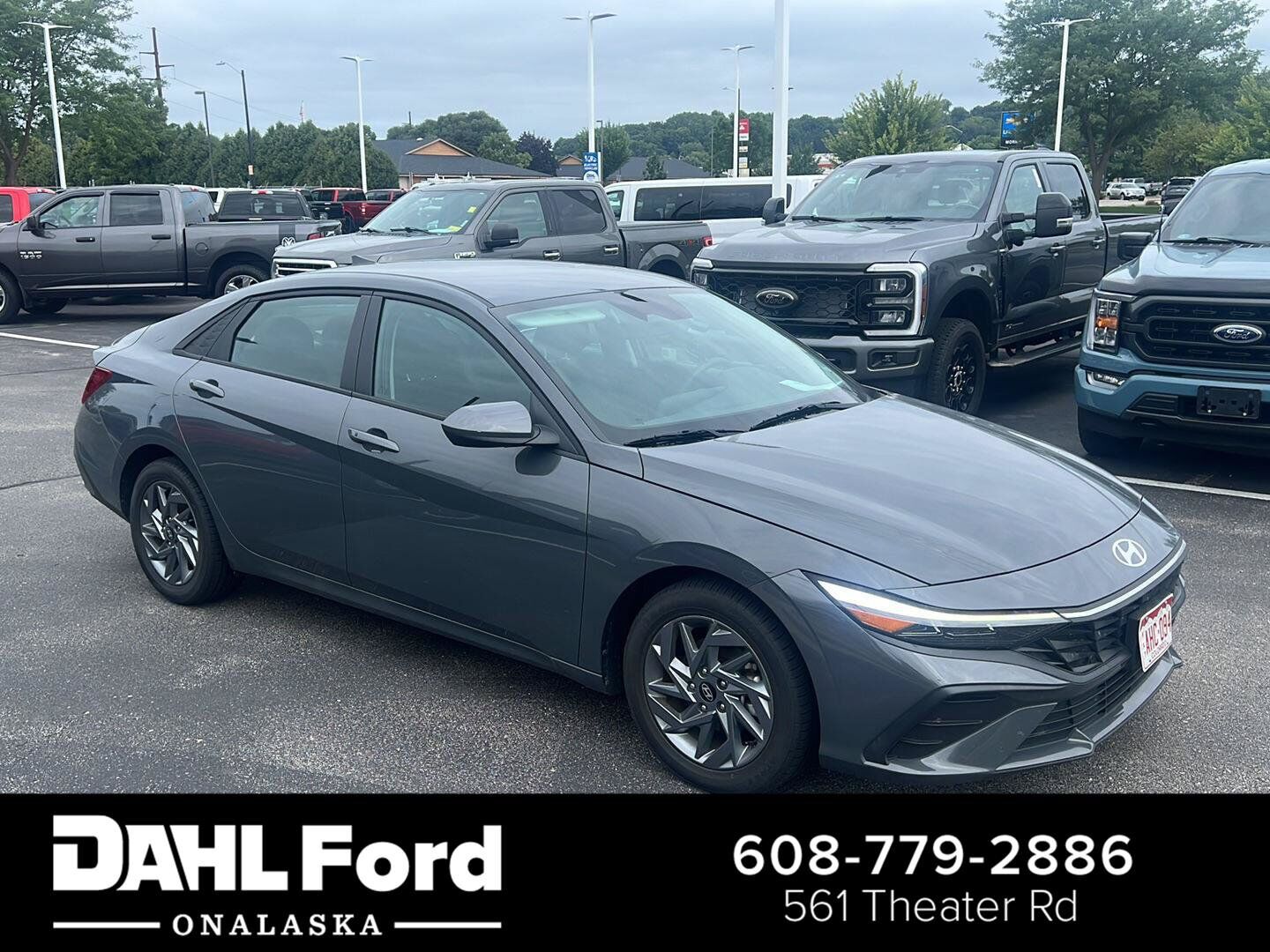 2024 HYUNDAI Elantra
