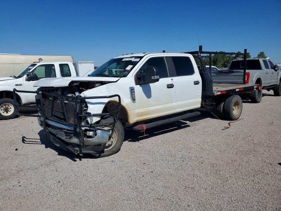 2022 FORD F-350