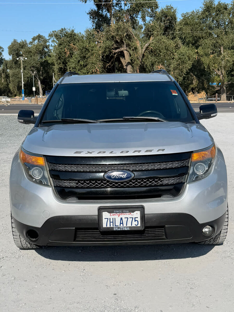 2015 FORD Explorer