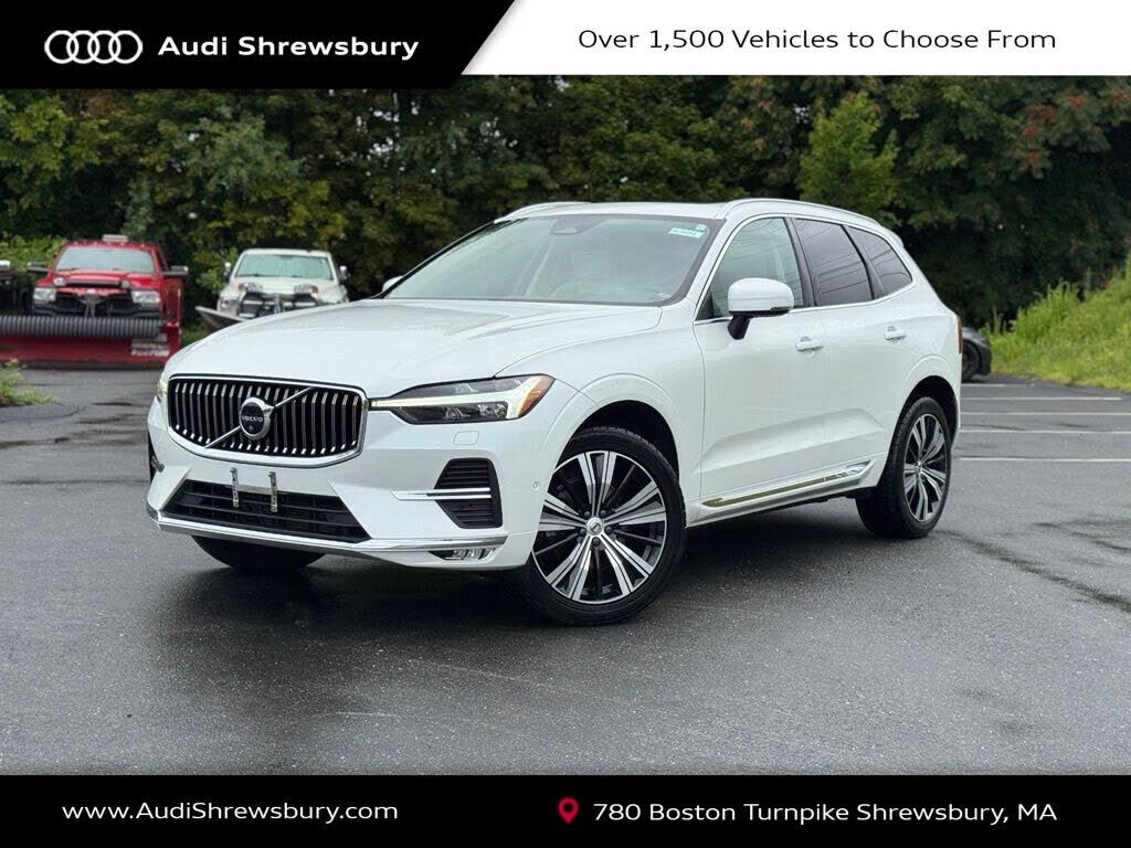2023 VOLVO XC60