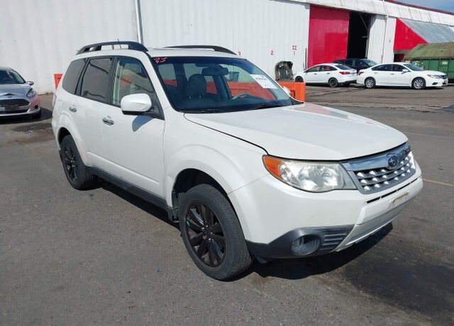 2013 SUBARU Forester