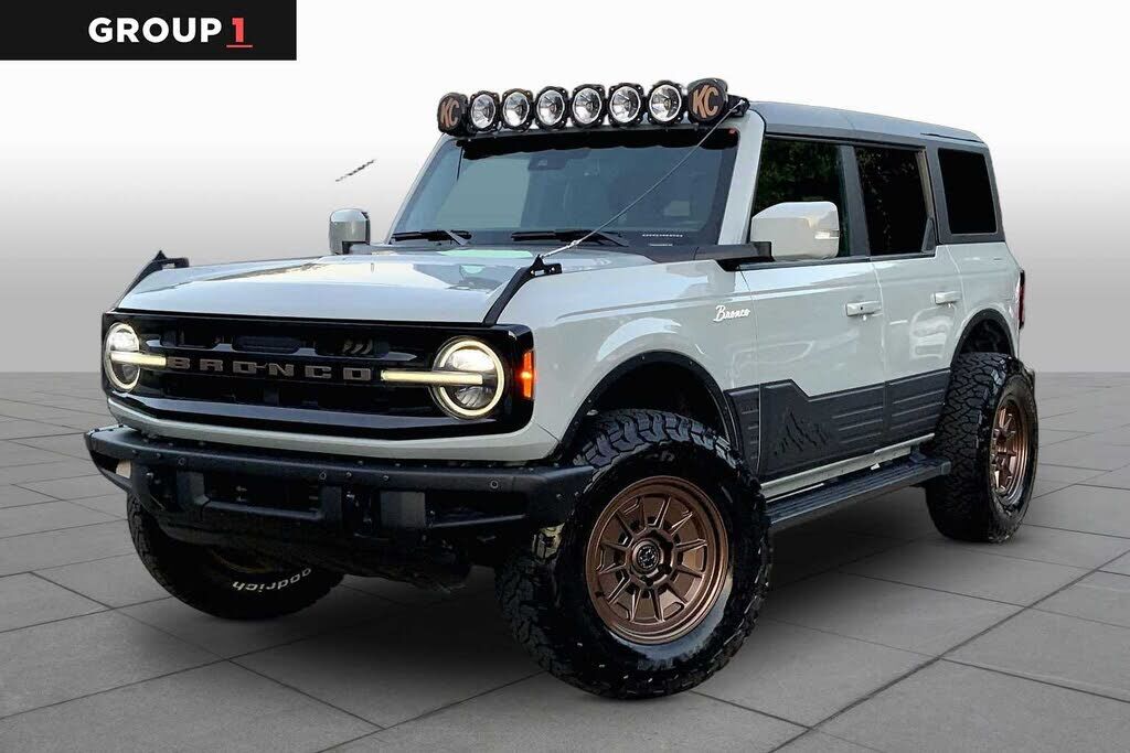 2022 FORD Bronco
