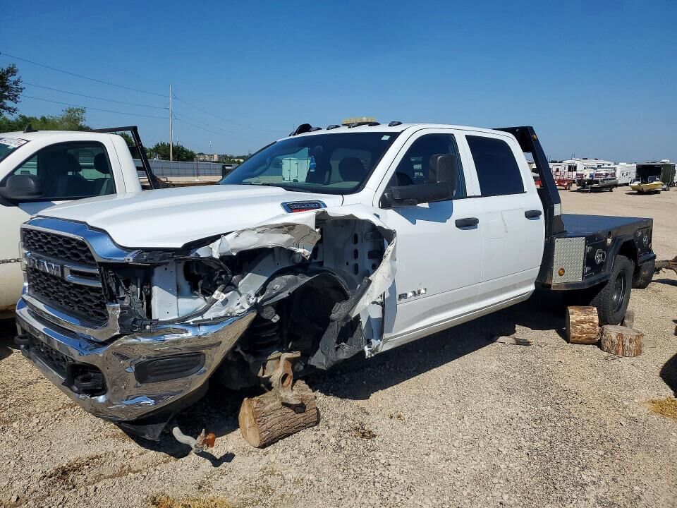 2022 RAM 3500