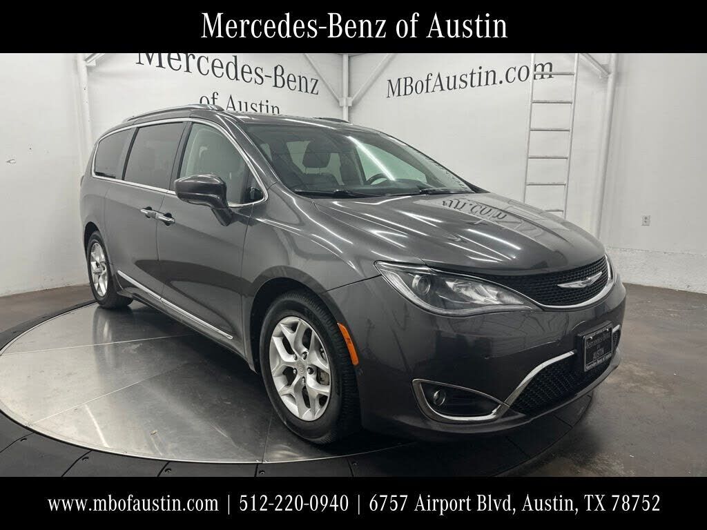 2018 CHRYSLER Pacifica