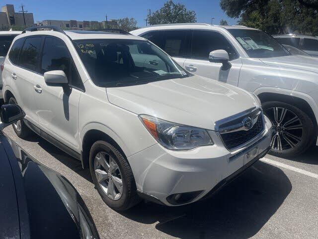 2016 SUBARU Forester