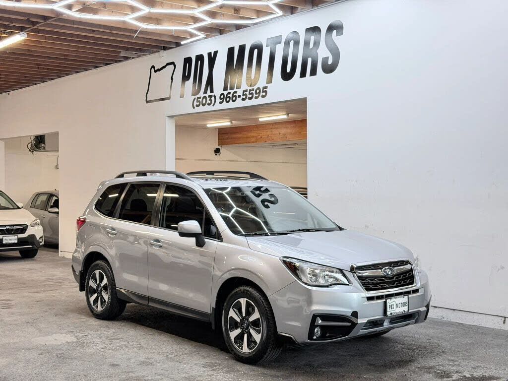 2018 SUBARU Forester