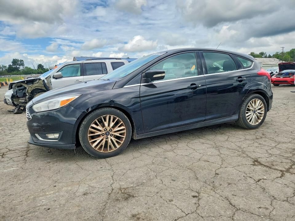 2018 FORD Focus