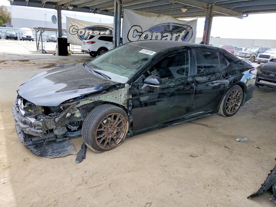 2023 TOYOTA Camry
