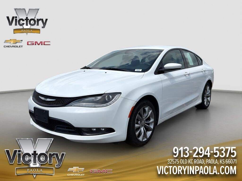 2015 CHRYSLER 200